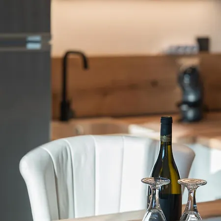 Διαμέρισμα Must In Νέος Μαρμαράς